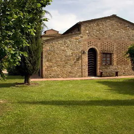 Country house Borgo San Benedetto *