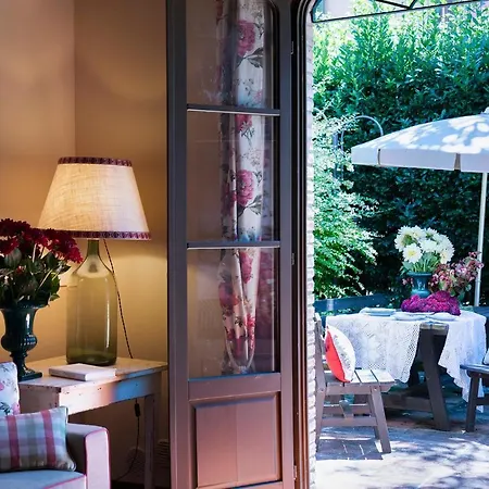 Country house Borgo San Benedetto *