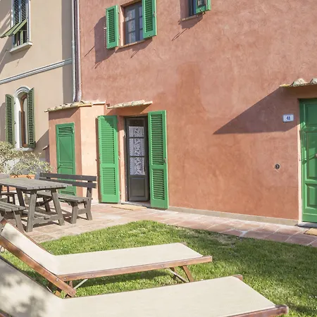 博尔戈圣贝乡村民宿